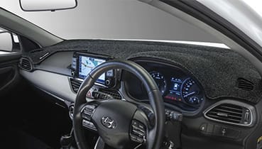 i30_accessories_PDi30_Dash-mat_RT_369x210.jpg