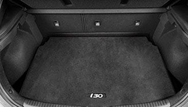 i30_accessories_PDi30_carpetcargomat_369x210.jpg