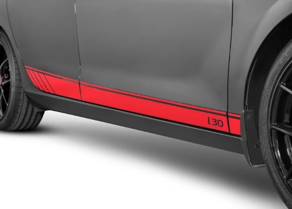 i30_accessories_red_decal_600x430.jpg