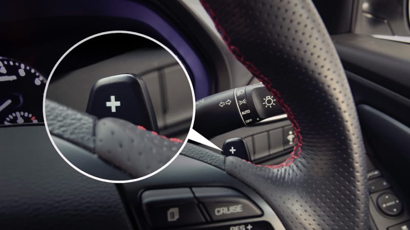 Hyundai_i30_accessories_Paddle_shifter_steering_wheel_800x450.jpg