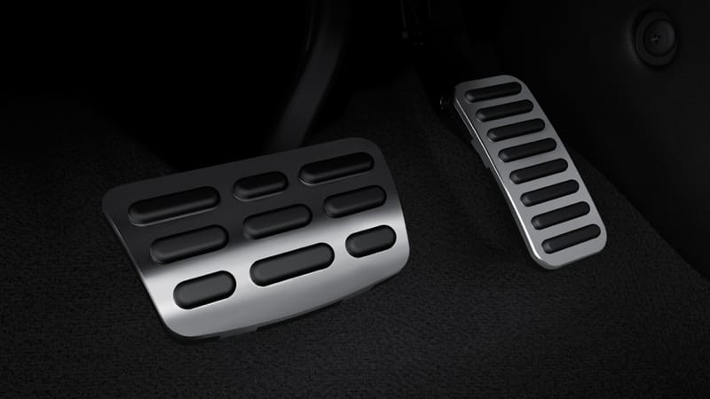 Hyundai_i30_accessories_Sports_pedal_auto_800x450.jpg
