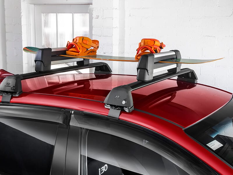 Hyundai_i30-Hatch_Snowboard-Carrier_800x600.jpg