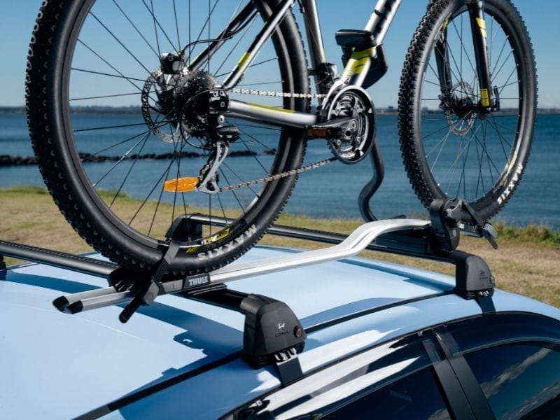 HYUNDAI_ACCESSORIES_N_i30_Bike Carrier_WheelOn_11_800x600