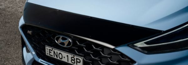 HYUNDAI_ACCESSORIES_N_i30_Bonnet_Protector_07_600x210.jpg