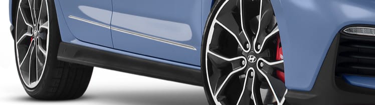 Hyundai_i30N_chrome_side_door_moulding_748x210.jpg