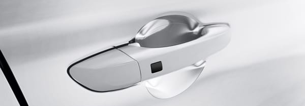 Hyundai_IONIQ_Accessories_Protective_film_door_cup_600x210.jpg