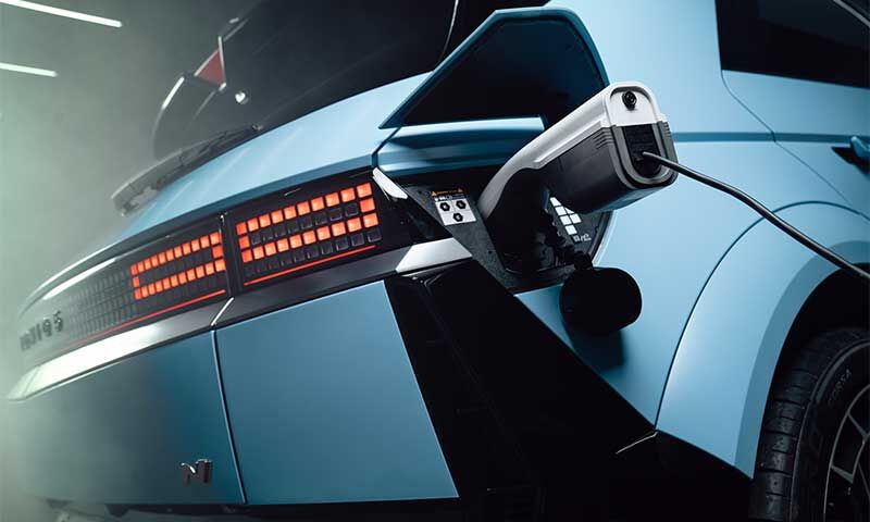 Hyundai_Accessories_IONIQ5_N_V2L_Connector_800x480.jpg