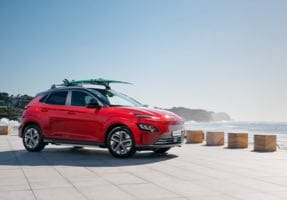 Hyundai_Accessories_KONA_EV_BEACH_FRONT_HERO_STATIC_287x200.jpg