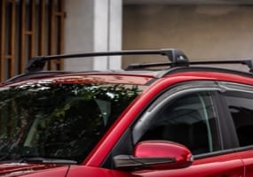 Hyundai_Accessories_Kona_roof_racks_flush_3_285x200.jpg