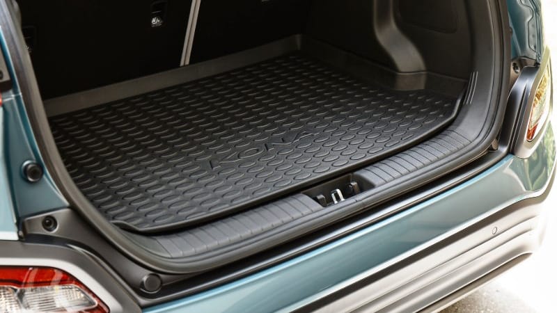 KonaEV_cargo_liner_800x450.jpg