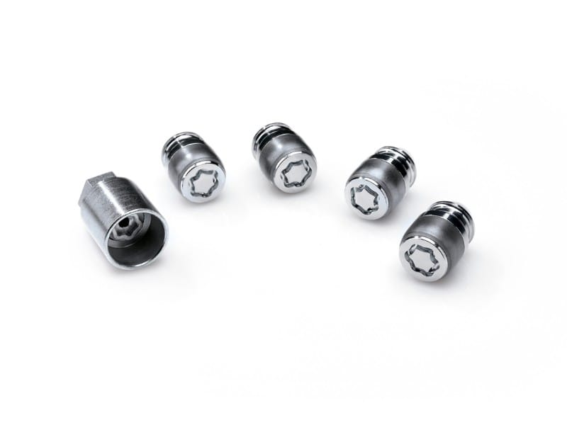 Hyundai_Kona_Accesories_wheels_nuts_800x600.jpg