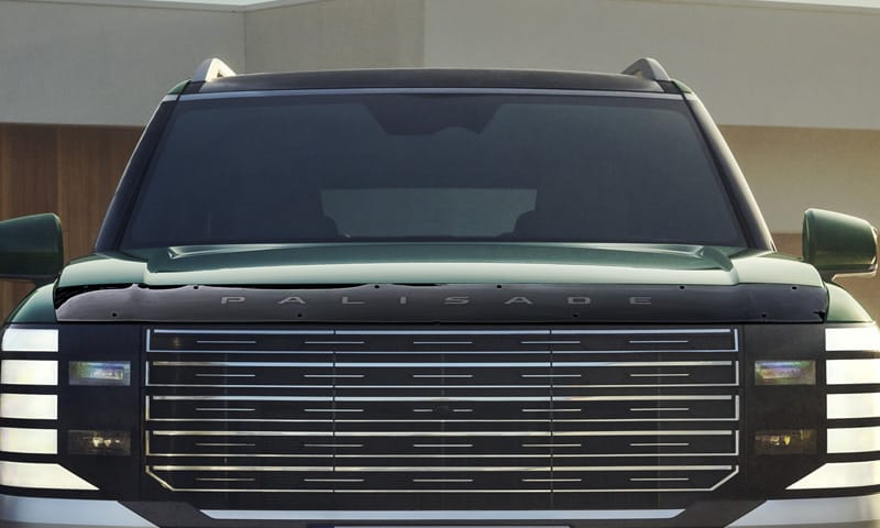 HYUNDAI_ACCESSORIES_PALISADE_Bonnet_Protector_800x480.jpg