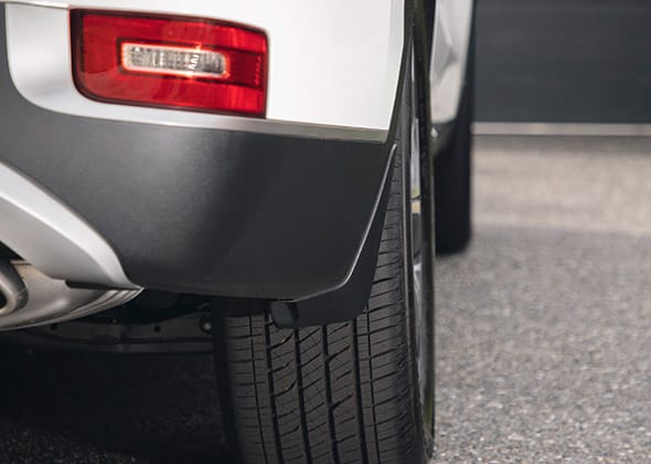 HyundaiAccessories_Palisade_LX2_mud-guard-rear-03_590x420.jpg