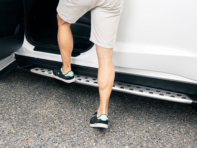HyundaiAccessories_Palisade_LX2_sidestep-integrated-02_800x600.jpg