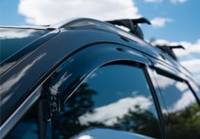 Hyundai_Accessories_Santa-Fe_Stylevisors-1_287x200.jpg