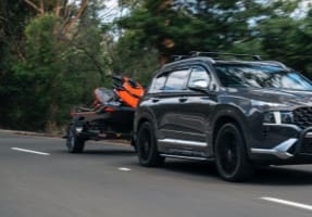 Hyundai_Accessories_Santa-Fe_Towing-2_287x200.jpg