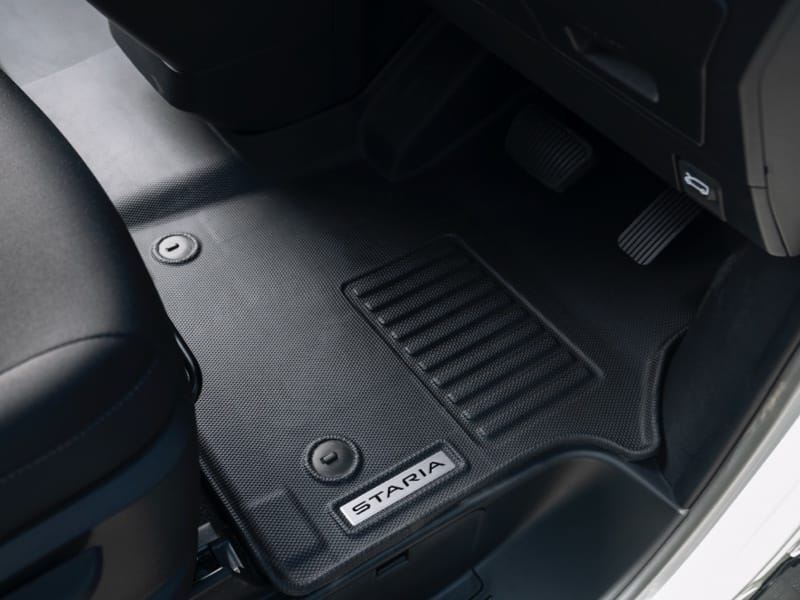 Hyundai_Accessories_STARIA-LOAD_All-Weather-Mat_Front_800x600.jpg