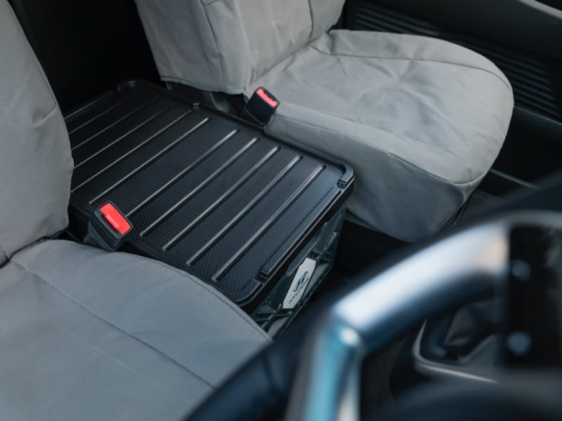 Hyundai_Accessories_STARIA-LOAD_Collapsible-Crate-Box-2_800x600.jpg