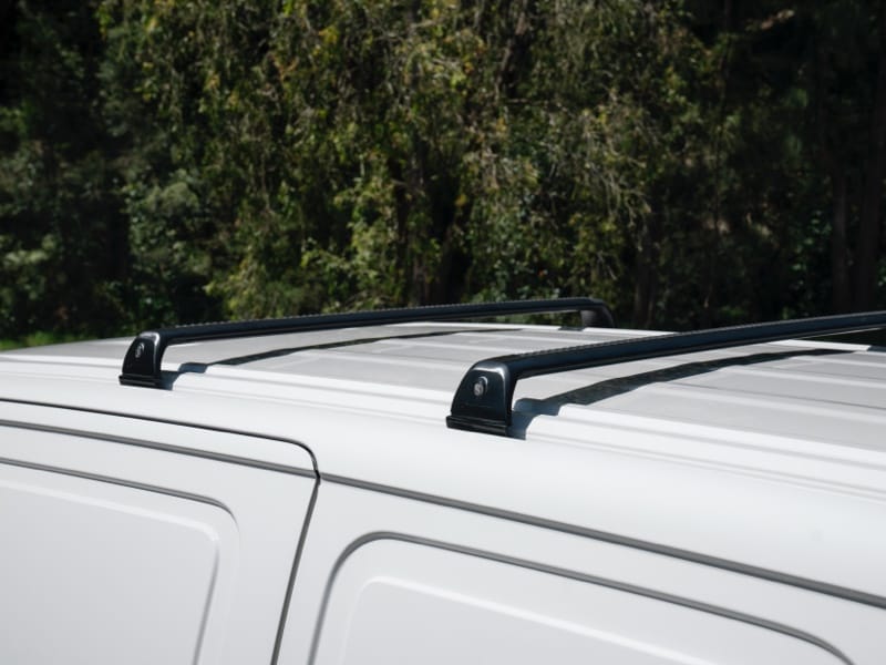 Hyundai_Accessories_STARIA-LOAD_Roof-Rack-Flush-1_800x600.jpg