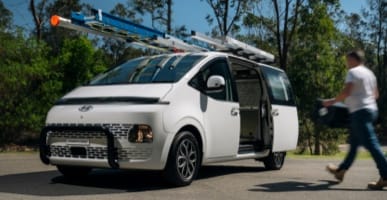 Hyundai_Accessories_STARIA-LOAD_Hero-1_387x200.jpg