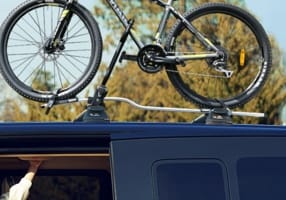 Hyundai_STARIA_Accessories_bike-carrier_286x200.jpg