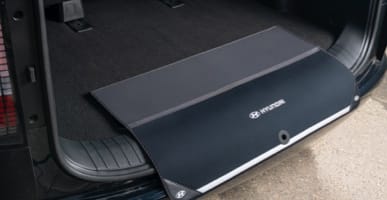 Hyundai_Accessories_Staria-People-Mover_Rear-Bumper-Protector_1_387x200.jpg