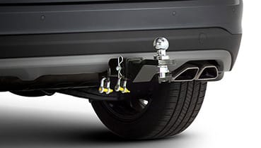 Hyundai_Accessories_Tucson_towbar-369x210.jpg