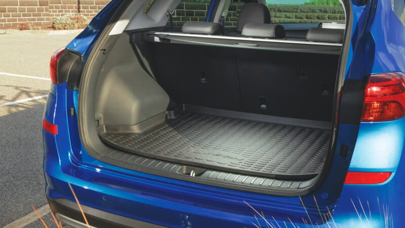 Hyundai_Accessories_CargoLiner_800x450.jpg