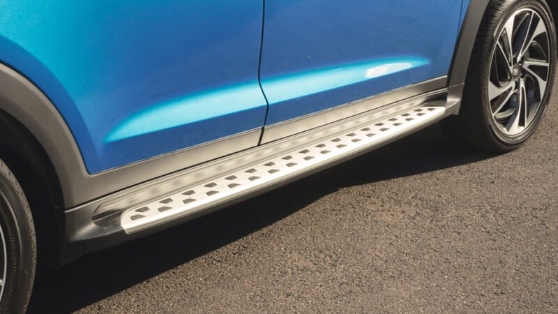 Hyundai_Accessories_Side-step1_800x450.jpg