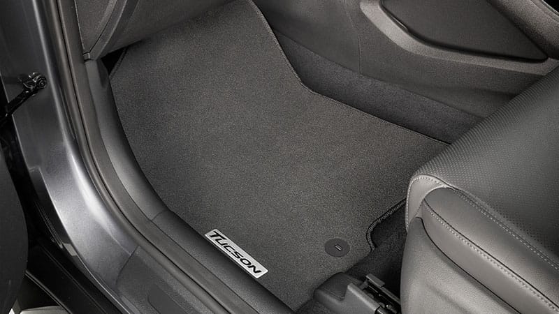 Hyundai_Accessories_Tucson_tailored_carpetmat-800x450.jpg