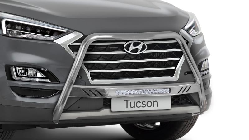 Tucson_High_Rise_Nudgebar_with_LED_light_bar_polished_800x450.jpg