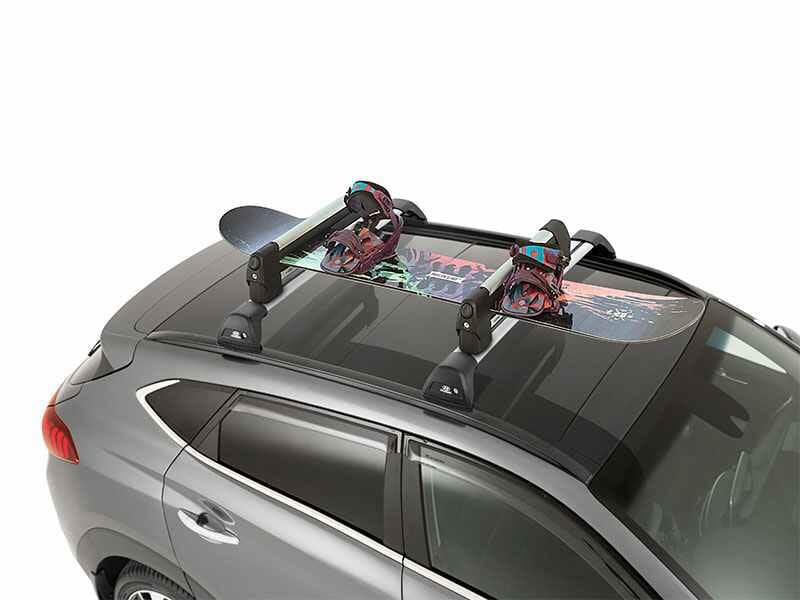 Tucson-MY18-Accessories-TopView-Snowboard.jpg
