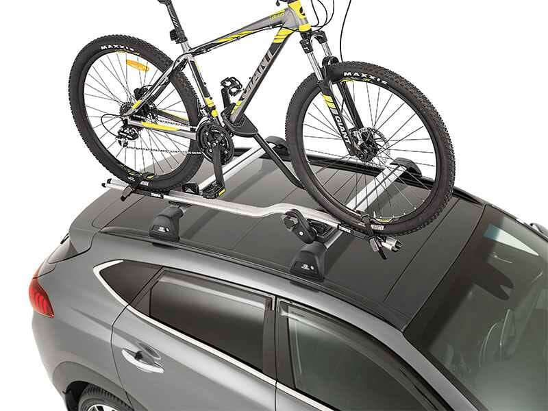 Tucson-MY18-Accessories-TopView-TwoWheelBike.jpg