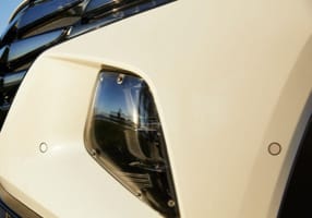 Hyundai_Tucson_NX4_Accessories_Headlight_Protector__Friday_shoot_286x200.jpg