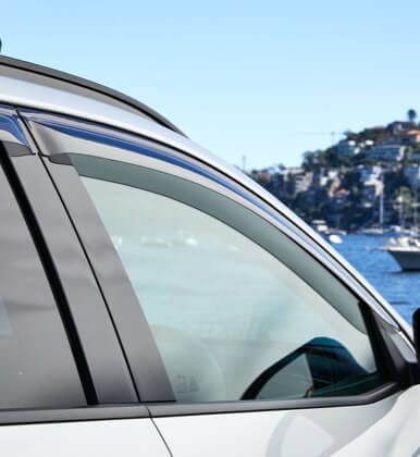 Hyundai_Tucson_NX4_Accessories_Stylevisors_386x420.jpg