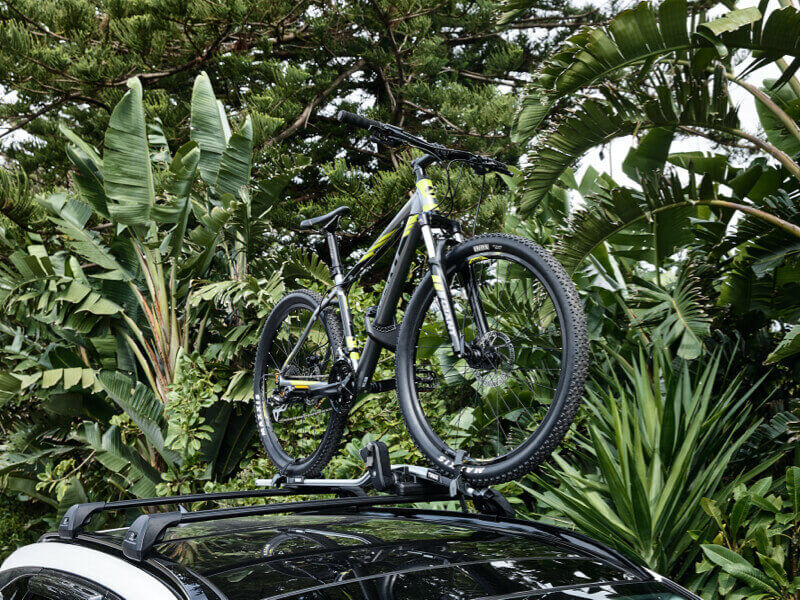 Hyundai_Tucson_NX4_Accessories_Bike_Carrier_Wheel_On_2_800x600.jpg