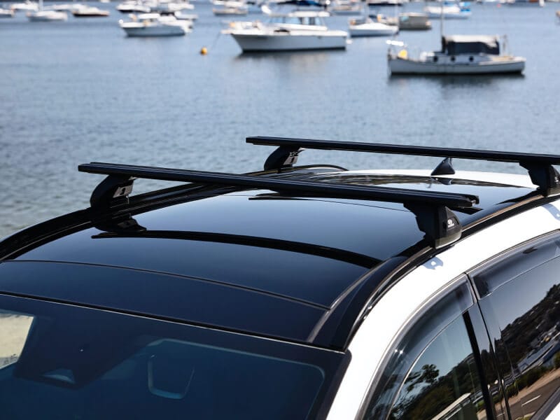 Hyundai_Tucson_NX4_Accessories_Roof_Racks_Through_800x600.jpg