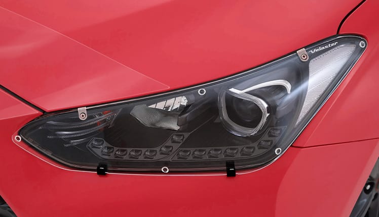 Hyundai_Veloster_accessories_ProtectiveFimKit_igniteflame_748x210.jpg