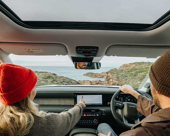 Enjoy the premium interior of the Hyundai PALISADE, featuring a panoramic sunroof, spacious cabin, advanced technology, and comfort-focused design for every journey.