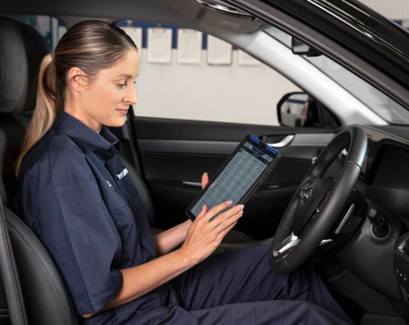myHyundaiCare_Servicing_FeatureBuckle_590x470.jpg