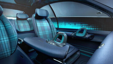 HYU0576_Concept_Prophecy_superseding-steering_wheel_03_Masonry_Grid_369x210.jpg