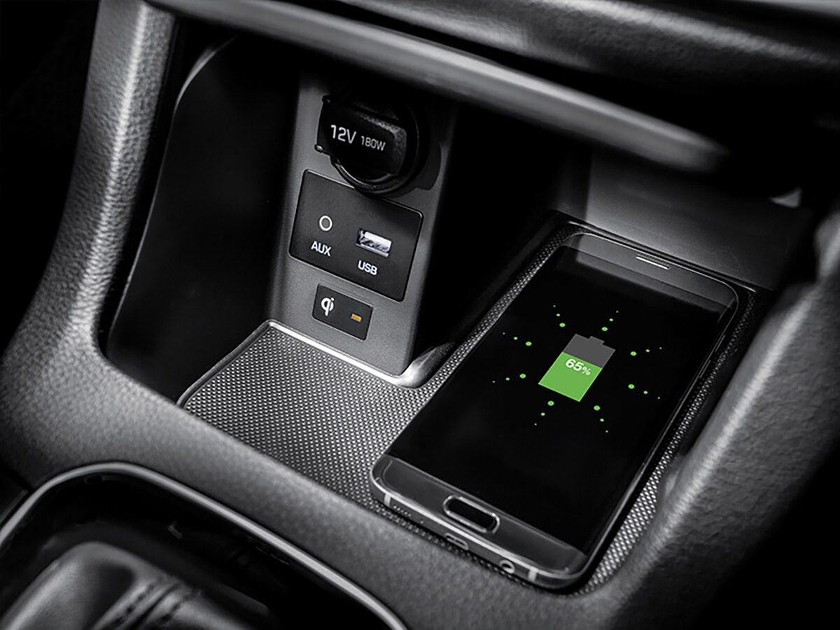 hyundai_smartphone_keys_inside_car