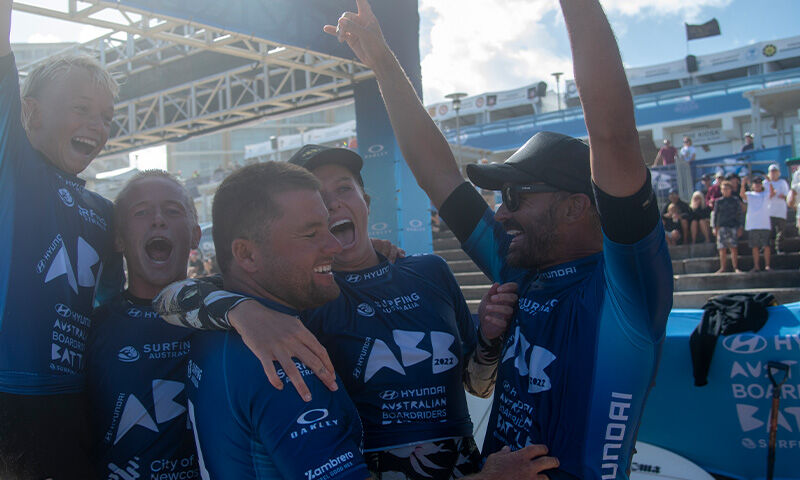 Surfing_AU_Rails_Blade_800x480.jpg