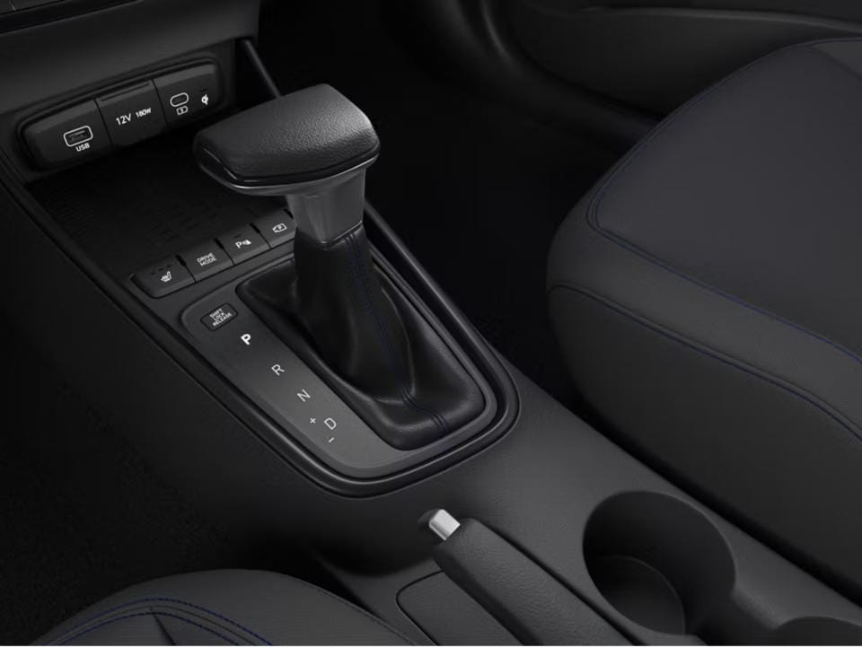 Transmisión de doble embrague de 7 velocidades.