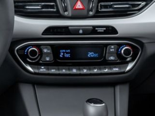 Aire acondicionado automático. 
