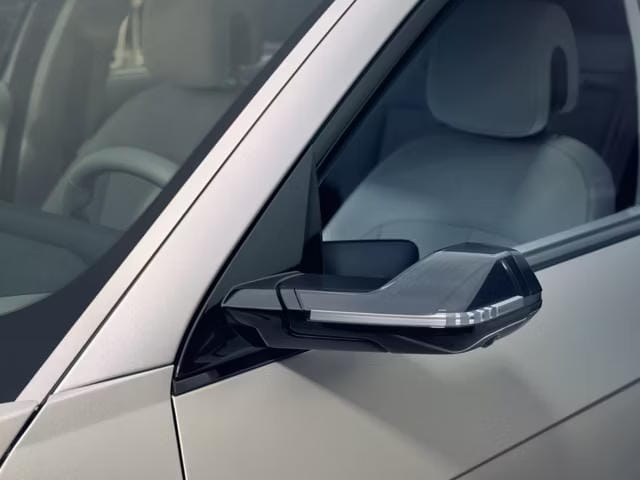 Retrovisores laterales digitales.