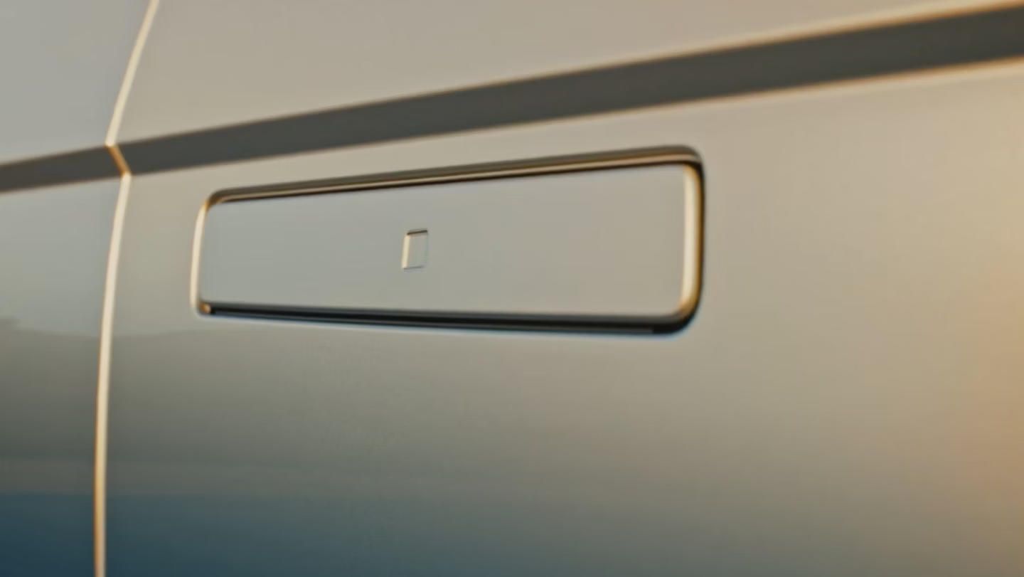 Tiradores de puerta ocultos.