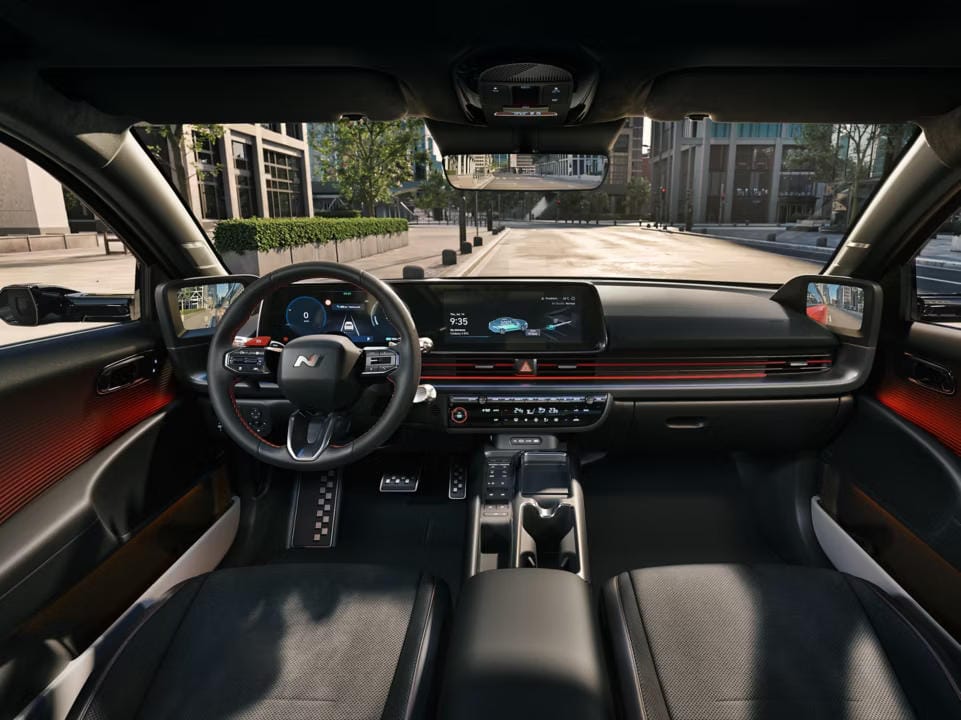 Siente la inspiración del motorsport.