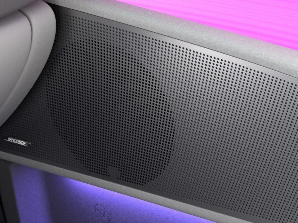 Sistema de sonido premium de BOSE.