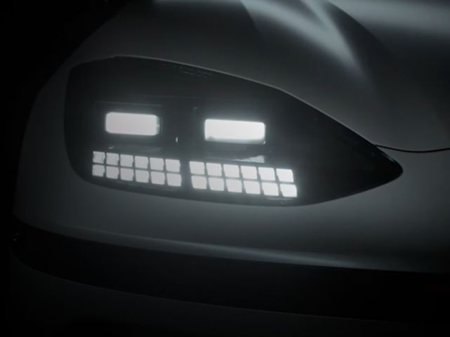 32 segmentos LED inteligentes.